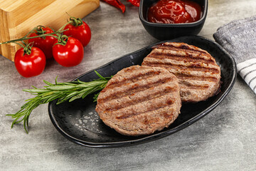 Grilled two beef burger cutlet