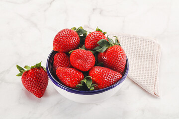 Sweet srawberry in the bowl