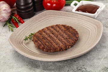 Grilled minced beef burger cutlet