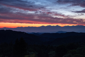 夜明け前の静かな時間