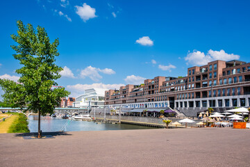 Obraz premium Hafen an der Maas in Venlo, Niederlande