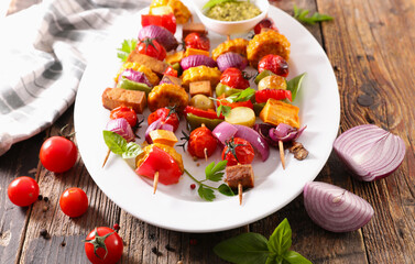 grilled vegetable skewer- summer vegetarian barbecue