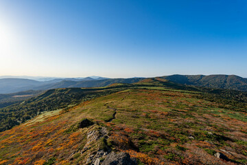 全山紅葉の三ッ石山