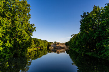 Warszawa, centrum ,pałac, park, Łazienki, staw