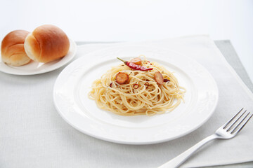 スパゲッティー ペペロンチーノ テーブル
