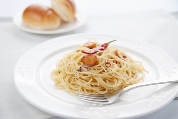 スパゲッティー ペペロンチーノ テーブル