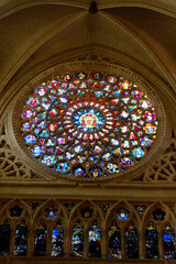 Obraz premium Vidrieras de la Catedral de Toledo, España