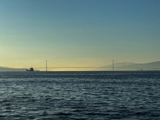 Fototapeta premium Orhangazi bridge at sunset