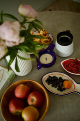 still life with apple 