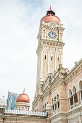 クアラルンプールにあるスルタン・アブドゥル・サマド・ビルの美しい風景