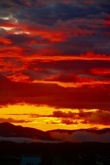 6月の夕日・酒田市（山形県・酒田市）