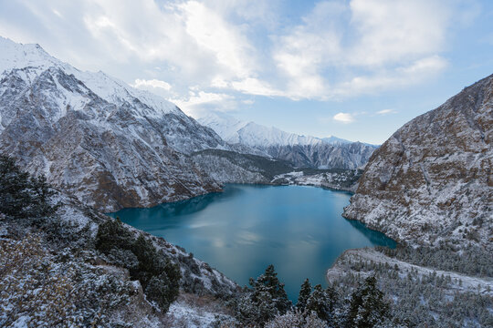 Shey Phoksundo Lake, Ringmo Lake - Shey Phoksundo National Park - Dolpo - Western Nepal
