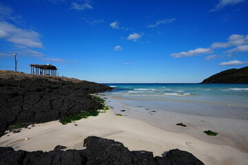 wonderful seaside view with clear water