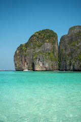 Obraz premium ピピ諸島にある有名なマヤベイの絶景ビーチ