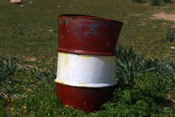 Large barrel for transporting liquids.