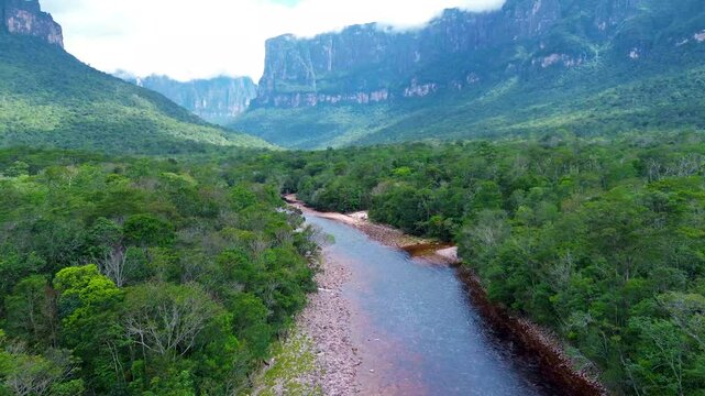 fly abobe the churun river in venezuela
