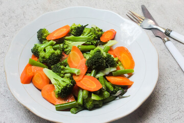 a plate of vegetables as a meal menu