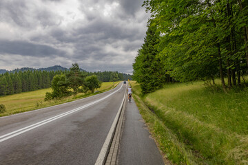 Bicycle route for a trip around Lake Czorsztyn, panorama of the Tatra Mountains