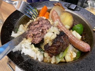 おろし牛タンハンバーグ