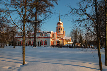 Naklejka premium Winter day at the Altufevo estate, Moscow