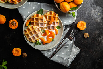 Cottage cheese wafers with apricots 