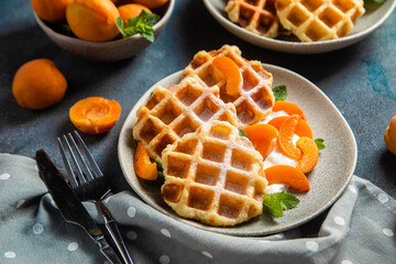 Cottage cheese wafers with apricots 
