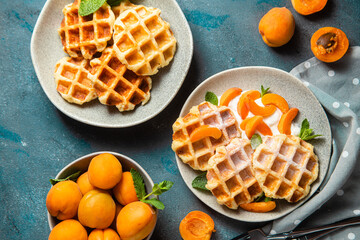 Cottage cheese wafers with apricots 