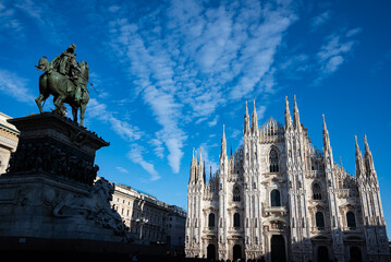 Fototapeta premium Milan Cathedral on a clear day