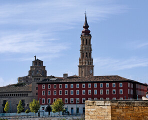 Obraz premium The Cathedral of the Savior, (La Seo), Zaragoza (Spain) is a magnificent cathedral with an architecture that mixes Romanesque, Gothic, Mudéjar, Renaissance and Baroque styles.