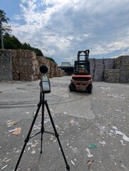 Medición de ruido ambiental en industria