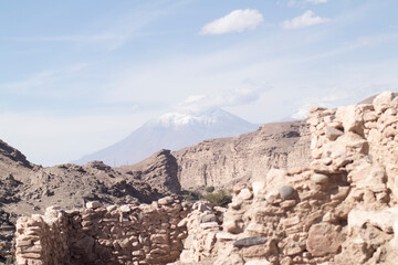 Fototapeta premium view of the San Pedro volcano in the second region of Antofagasta, from the Lasana valley