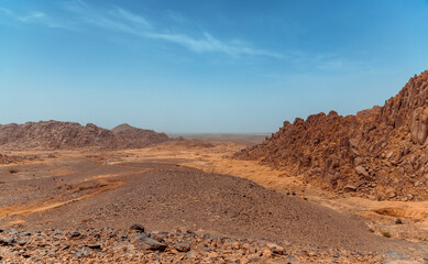 Mars-like region in the desert © Hamidi Mohammed