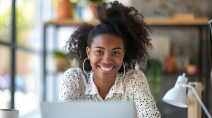 Interactive Online Learning: Student Smiling and Nodding in Understanding During Video Call with Tutor