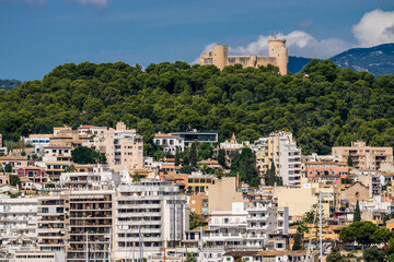Fototapeta premium castillo de Bellver y puerto de Palma. Palma, Mallorca,islas Baleares, Spain