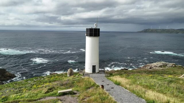 Arcoiris en el Faro de Laxe de Galicia