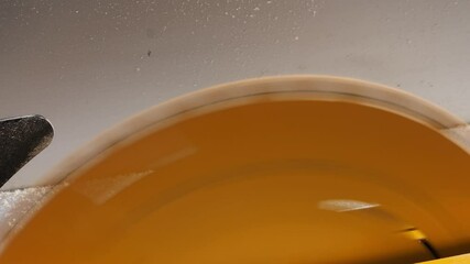 Circular saw stops due to power outage Mechanics inspect circular saw and diagnose problem Get valuable troubleshooting tips for servicing and repairing your circular saw to ensure optimal performance