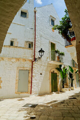 La città bianca di Locorotondo, Brindisi, Puglia. Italia
