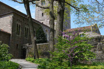 Nowy Jork, Fort Tryon, zamek, wiosną