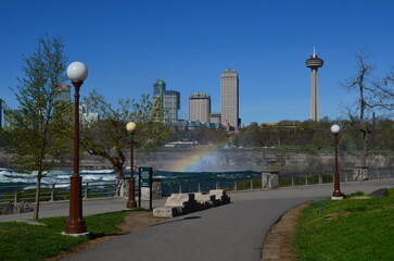 Nowy Jork, Fort Tryon, zamek, wiosną