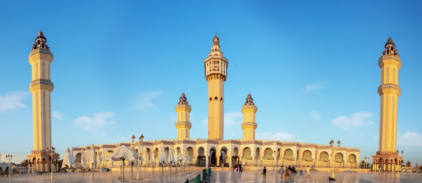 Great Mosque of Touba, building in the city of Touba in Senegal, burial place of Cheikh Amadou Bamba, Senegal