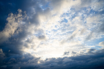 Fototapeta premium cloud halo sky texture dark cloudscape detail