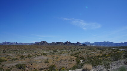 Travel Arizona driving thru the Desert