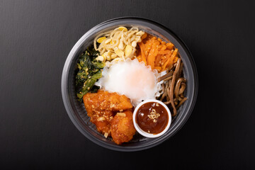 鶏のチリソース　ビビンバ弁当