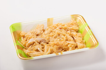 蒸し鶏　穂先メンマ和え