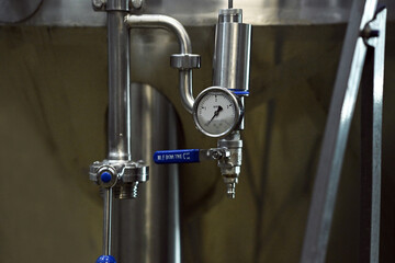 beer hops malt brewery foam factory shop business drink bottlejar stopper brown hand hands iron barrel packaging warehouse