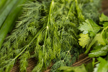 using spices of dill and onion in cooking