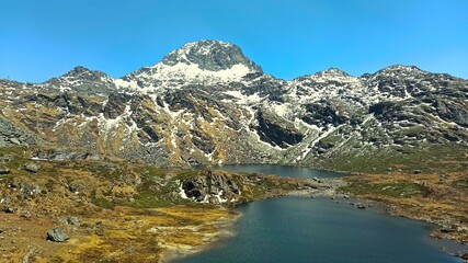 Fototapeta premium lake in the mountains