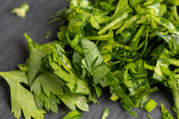 using spices of dill and onion in cooking