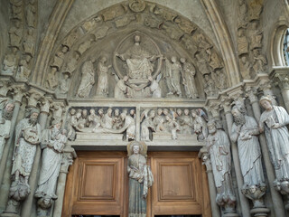 Christ in splendour, tympanum over the portal of Lausanne Cathedral south door