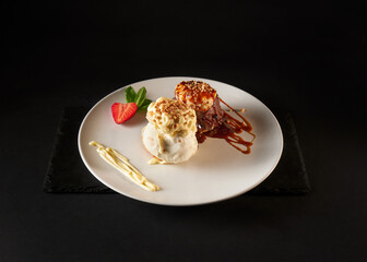 Postre de helado Gourmet